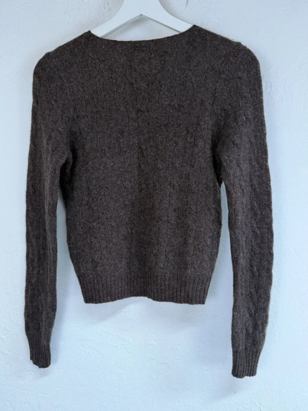 New Scotland Women's 100% Cashmere Cable Knit Crewneck Sweater Brown Medium